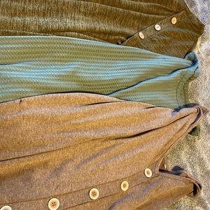 Lot of three thermal lightweight sweaters